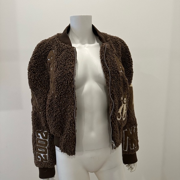 Azalea wang teddy varsity - Picture 1 of 3